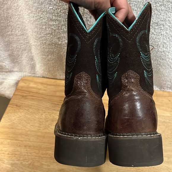 Ariat Dark Brown & Turquoise Leather & Suede Embroidered Short Boots 38 EU 8B US - Picture 7 of 13
